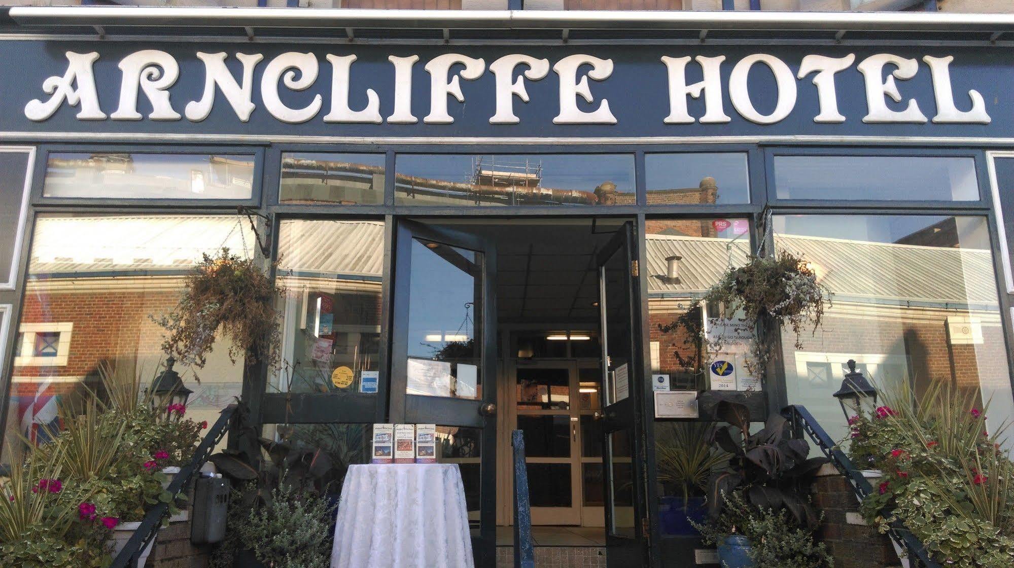 Arncliffe Lodge Hotel Blackpool Extérieur photo