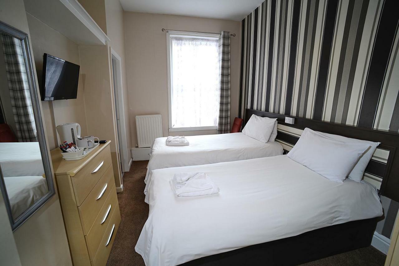 Arncliffe Lodge Hotel Blackpool Extérieur photo